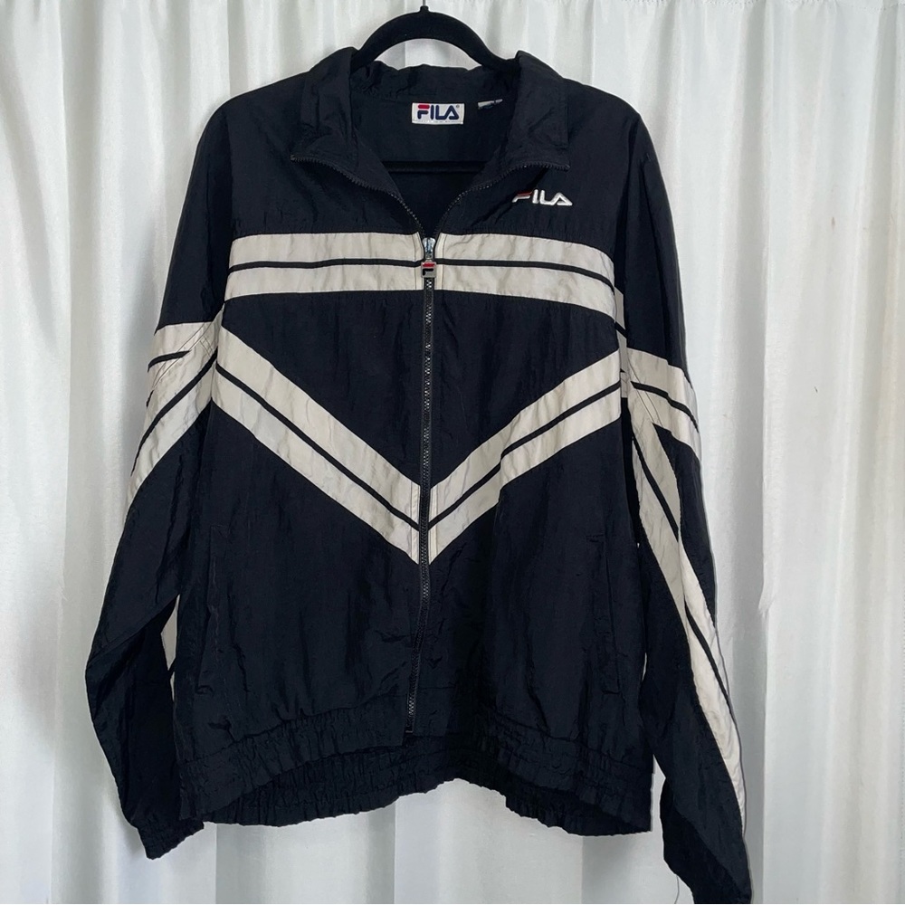 Vintage fila windbreaker zip up size large